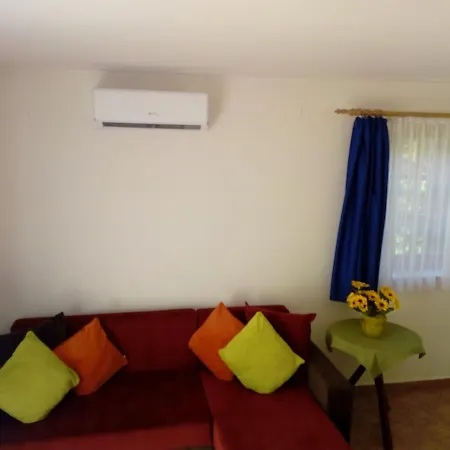 Relax Apartment House Залакарош Экстерьер фото
