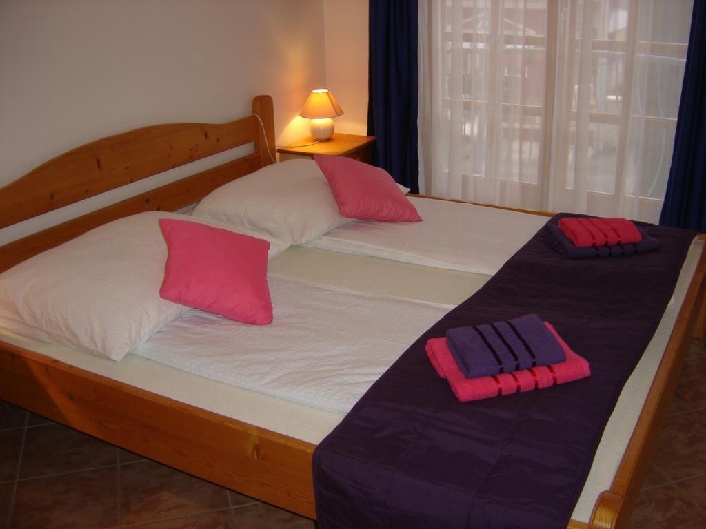 Relax House Апартаменти *